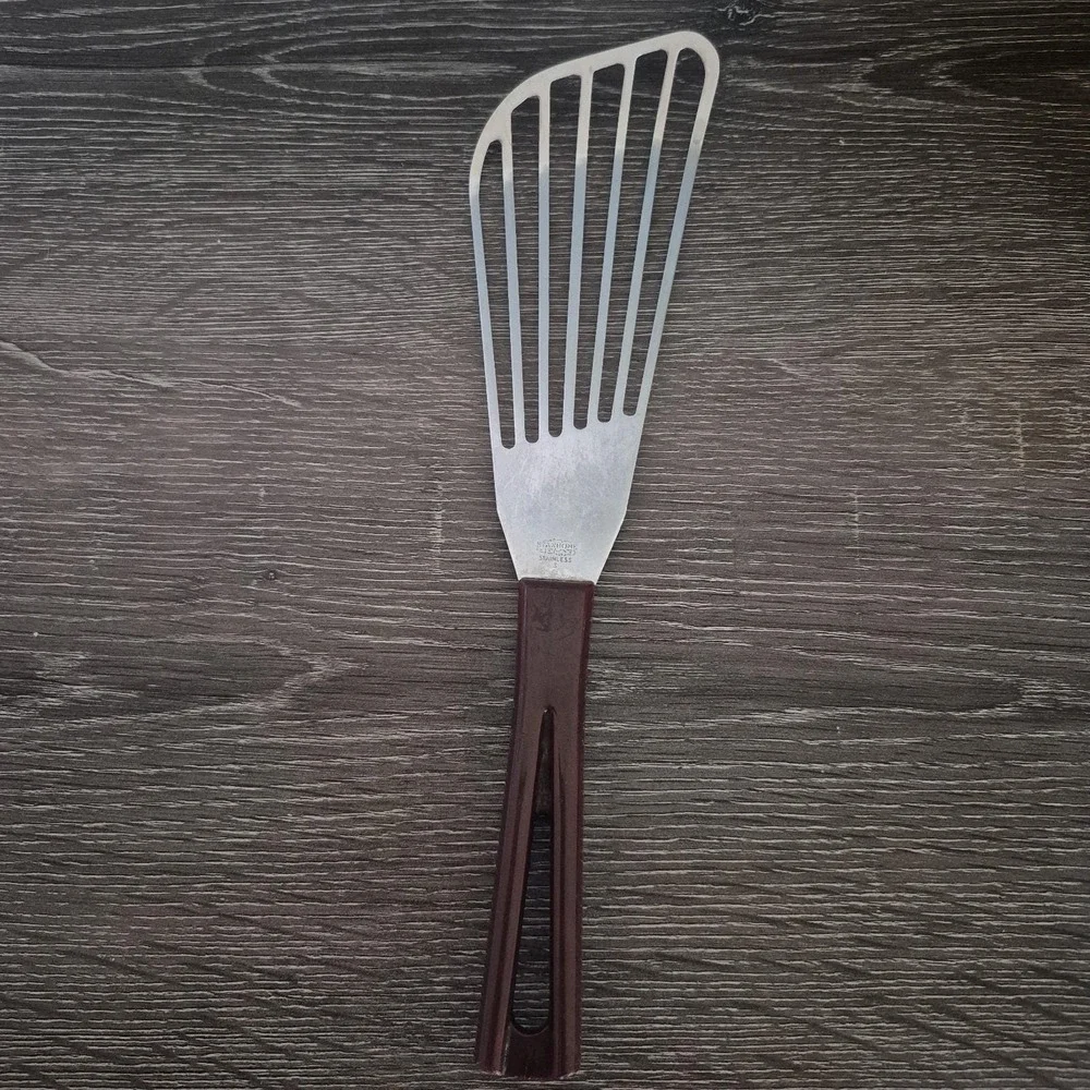 Vintage Stanhome Fish Spatula Stainless Steel Slotted Angled Food Turner *Rare*